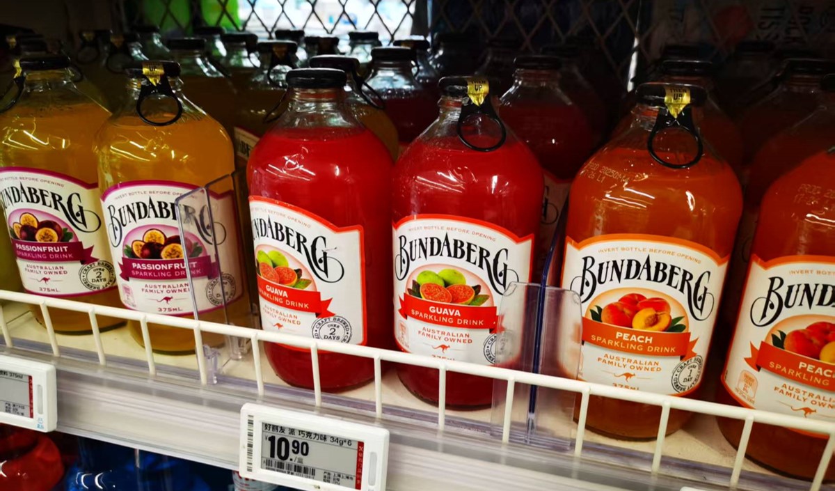 果汁飲料品牌定位策劃指南：從市場競爭到人群占位的戰略路徑